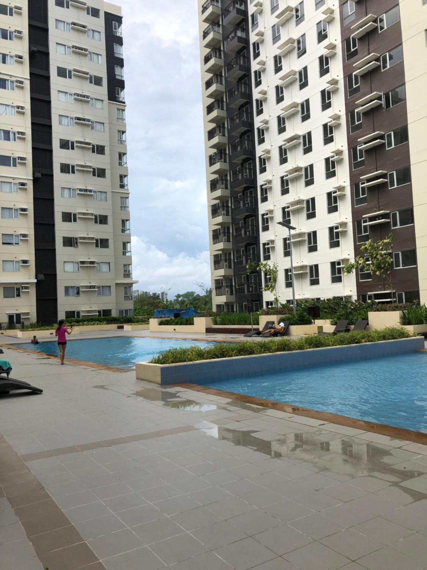 Spacious 2 Bedroom Condo Unit For Rent 伊洛伊洛 外观 照片