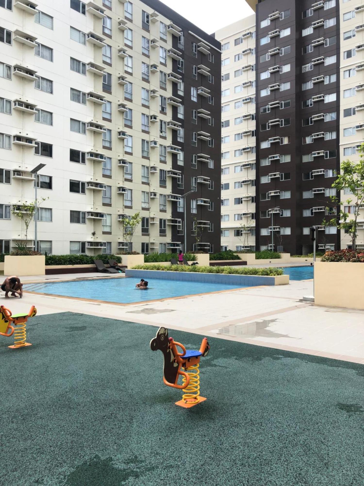 Spacious 2 Bedroom Condo Unit For Rent 伊洛伊洛 外观 照片