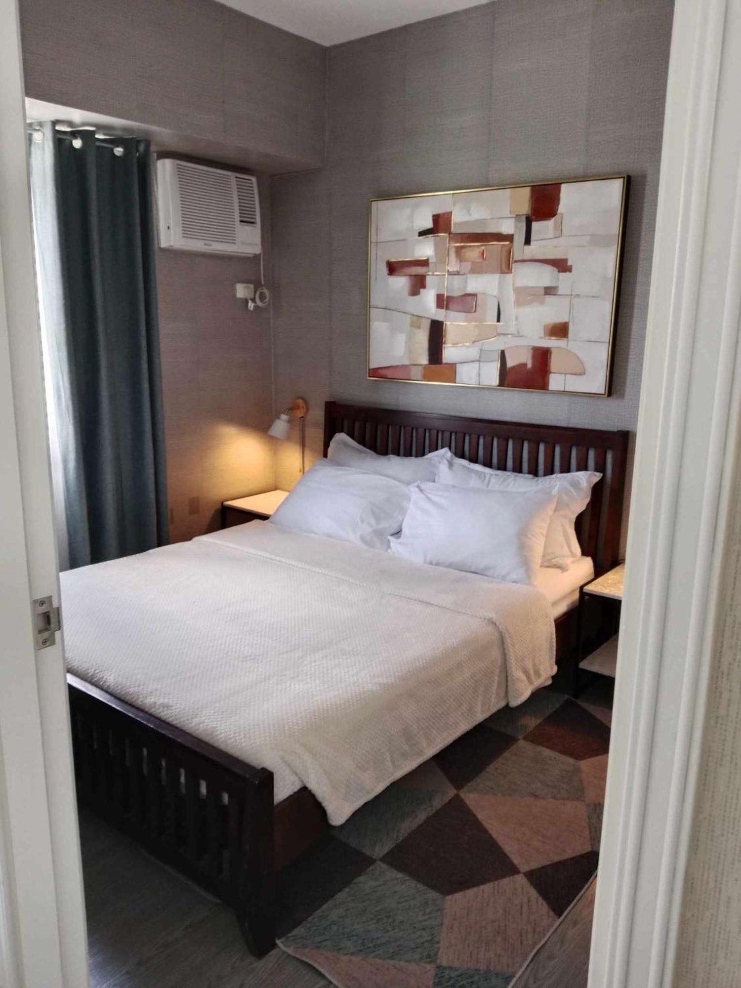 Spacious 2 Bedroom Condo Unit For Rent 伊洛伊洛 外观 照片