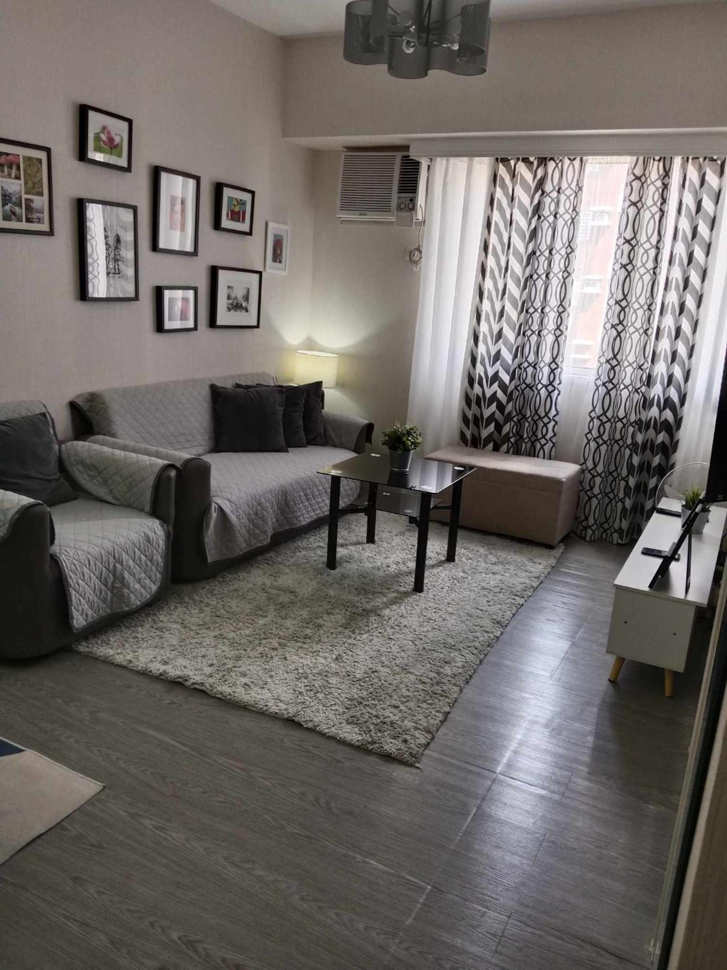 Spacious 2 Bedroom Condo Unit For Rent 伊洛伊洛 外观 照片